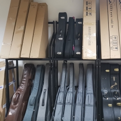 Guitars Closet 75